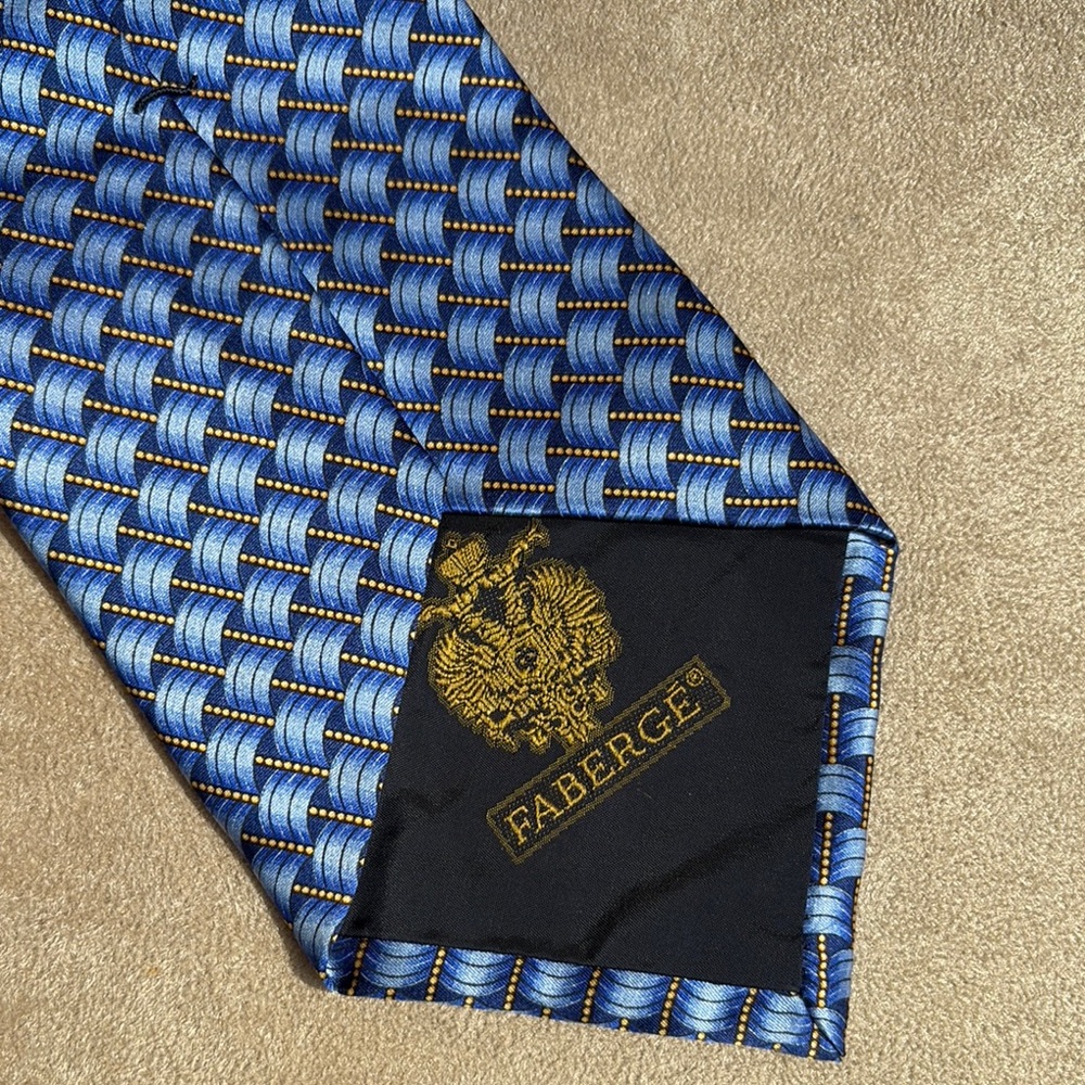 Faberge 100% silk Blue and Yellow Patterned Men's Tie